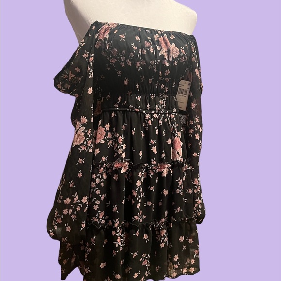 NWT Trixxi dress - Picture 4 of 6